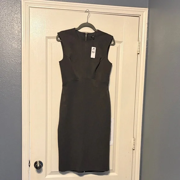 Express Gray Dress - Picture 4 of 16